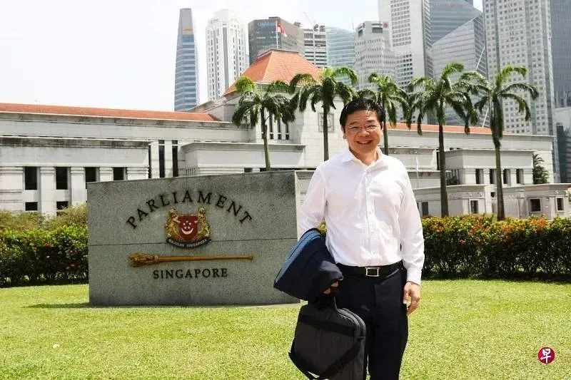 新加坡政府大派糖！将提供50％个税回扣，200至400元生活费补助